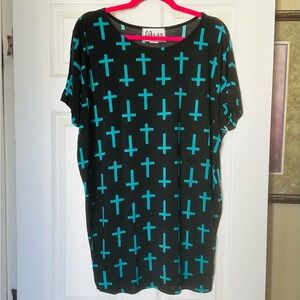 L&B Black and Teal Cross Pattern Tunic